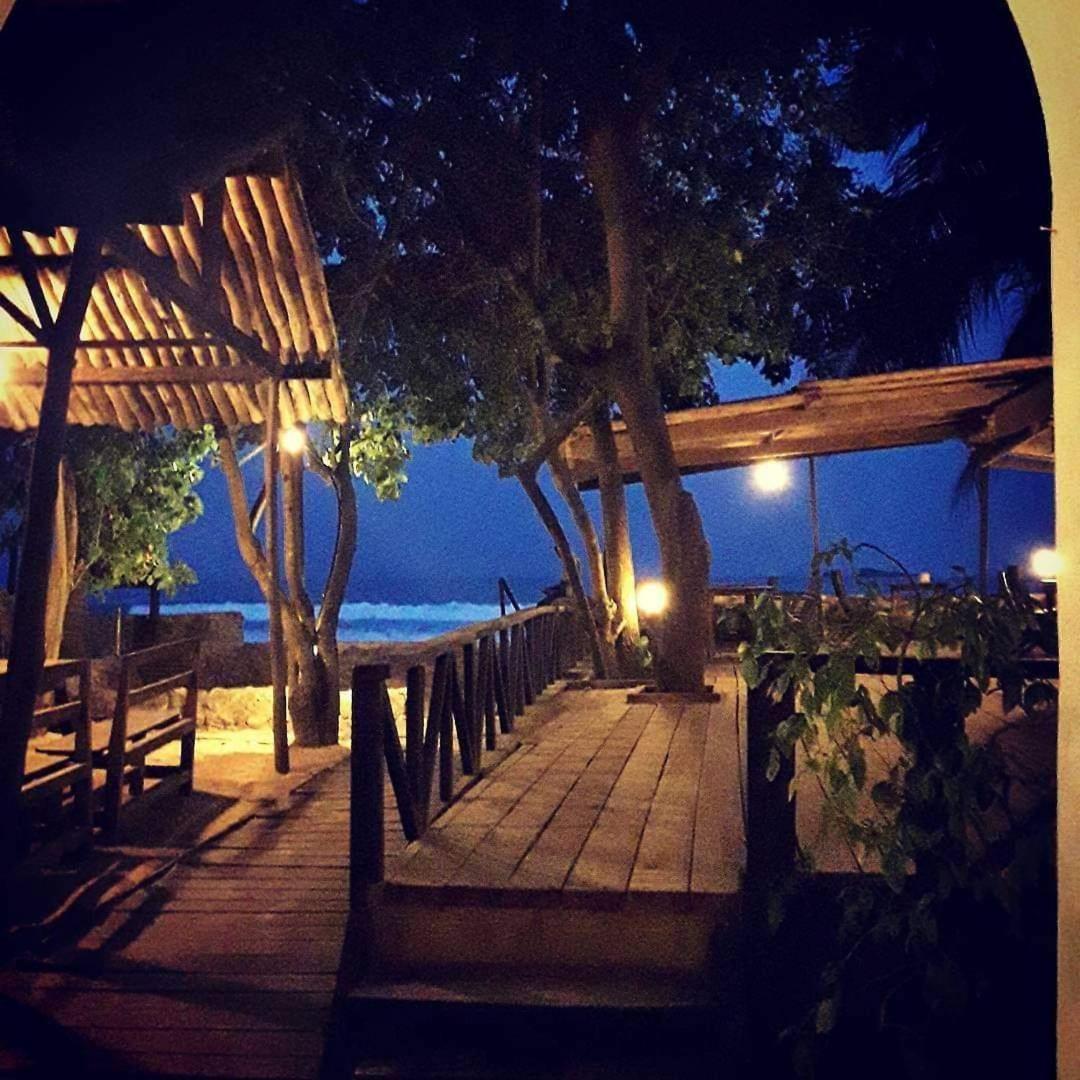Busua Inn Εξωτερικό φωτογραφία